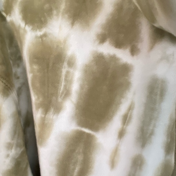 NWT Sun & Stone Men’s Hoodie, size medium - Picture 4 of 5